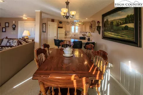 306 Windy Knob Trl, Seven Devils, NC 28604 photo 14