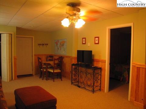 33 Fox Hill Loop, Newland, NC 28657 photo 19