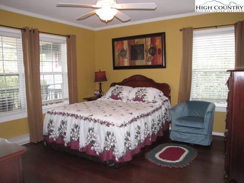 33 Fox Hill Loop, Newland, NC 28657 photo 8