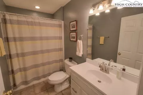 749 White Oak Rd, Vilas, NC 28692 photo 17