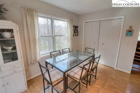 749 White Oak Rd, Vilas, NC 28692 photo 13