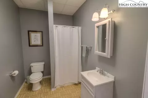749 White Oak Rd, Vilas, NC 28692 photo 32