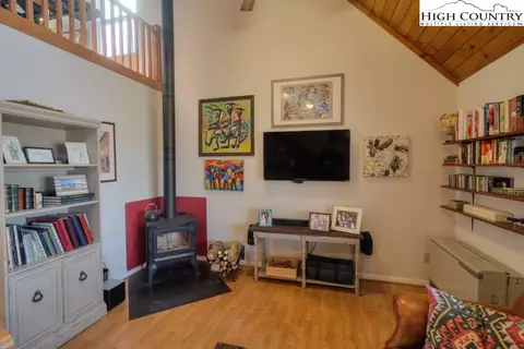 749 White Oak Rd, Vilas, NC 28692 photo 18