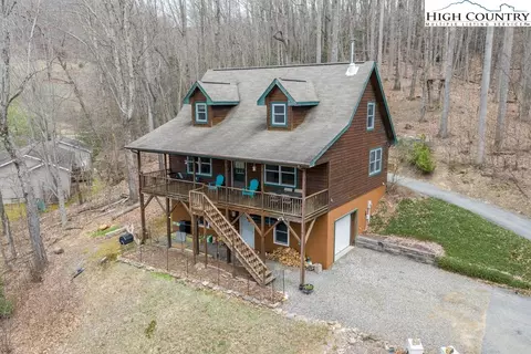 749 White Oak Rd, Vilas, NC 28692 photo 1