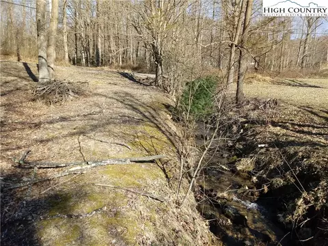 386 Grayson St, Sparta, NC 28675 photo 7
