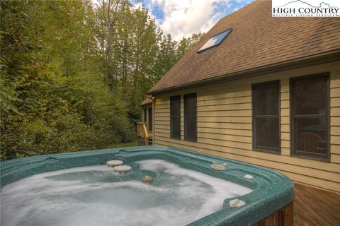 275 Locust Ln, Boone, NC 28607 photo 14