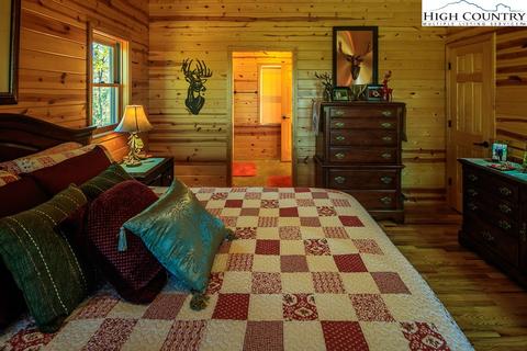 1303 Bobcat Mountain Rd, Purlear, NC 28665 photo 14