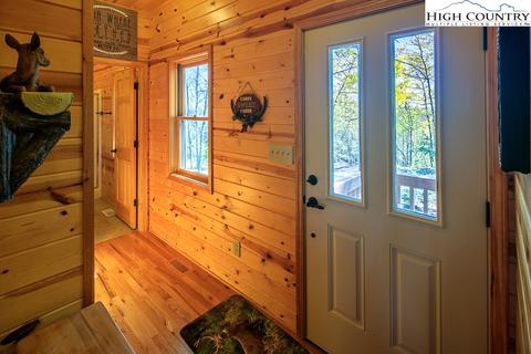 1303 Bobcat Mountain Rd, Purlear, NC 28665 photo 3