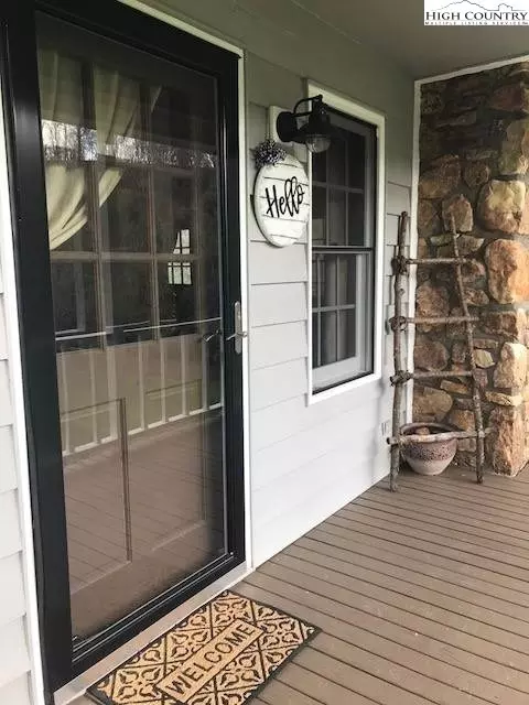 338 Riverside Dr, Sparta, NC 28675 photo 6