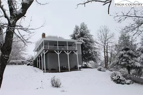 338 Riverside Dr, Sparta, NC 28675 photo 7