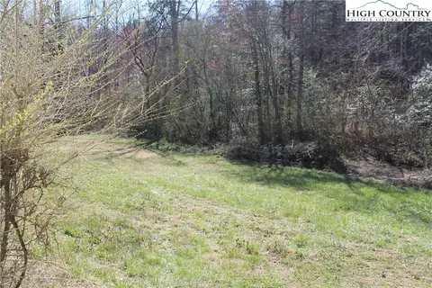 337 Bells View Ln, Purlear, NC 28665 photo 14