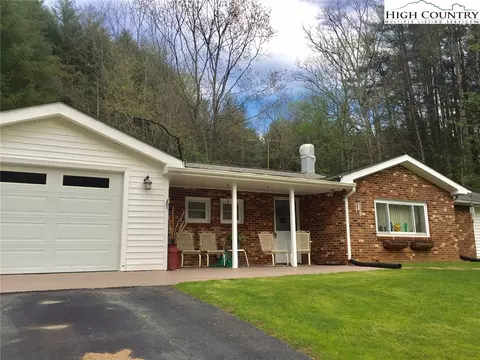 1030 Albert Phipps Rd, Crumpler, NC 28617 photo 7