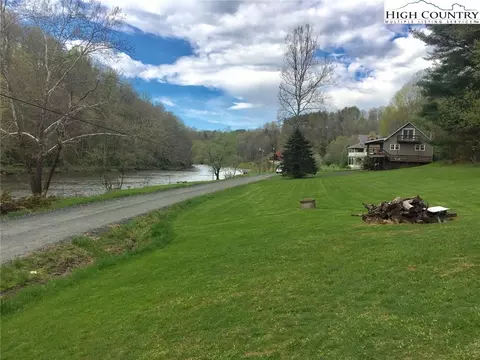 1030 Albert Phipps Rd, Crumpler, NC 28617 photo 8