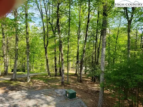 4874 Grayson Pkwy, Independence, VA 24348 photo 14