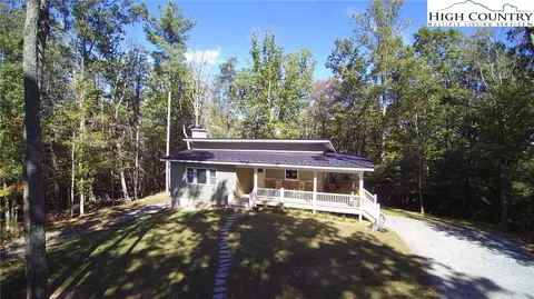 4874 Grayson Pkwy, Independence, VA 24348 photo 3