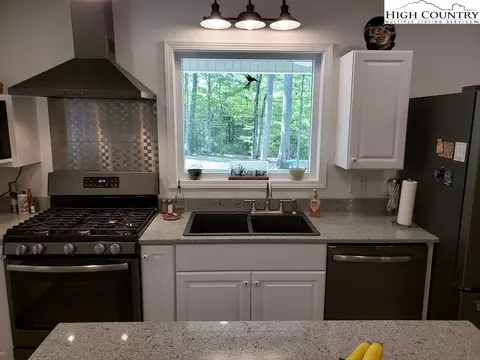 4874 Grayson Pkwy, Independence, VA 24348 photo 19