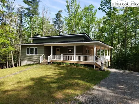 4874 Grayson Pkwy, Independence, VA 24348 photo 5