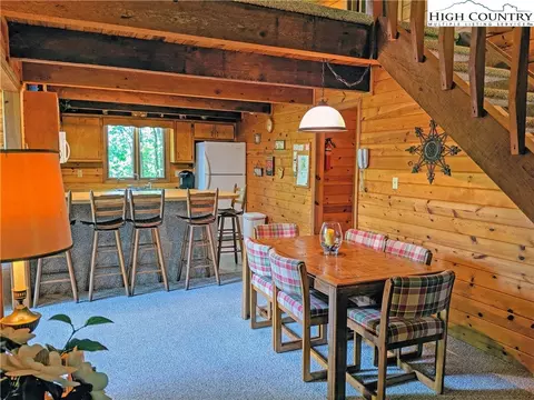 162 Hickory Knob, Deep Gap, NC 28618 photo 4