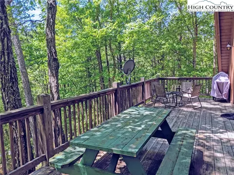 162 Hickory Knob, Deep Gap, NC 28618 photo 17