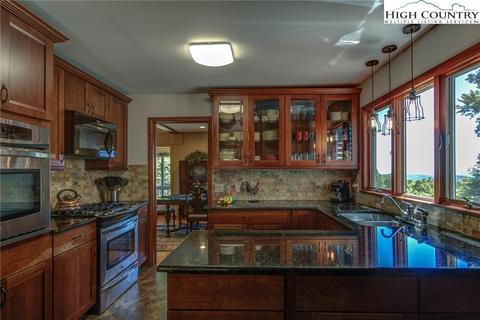 199 Eagle Nest Dr, Deep Gap, NC 28618 photo 8