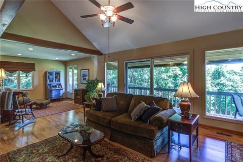 199 Eagle Nest Dr, Deep Gap, NC 28618 photo 5