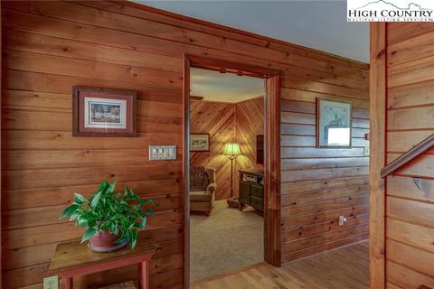 199 Eagle Nest Dr, Deep Gap, NC 28618 photo 14