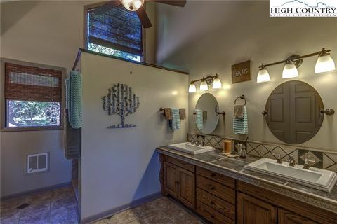 199 Eagle Nest Dr, Deep Gap, NC 28618 photo 23