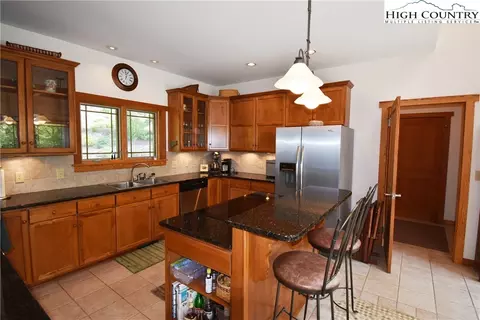 346 Dancing Wind Ct, Todd, NC 28684 photo 13