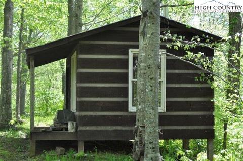 461 Laurel Branch Rd, Vilas, NC 28692 photo 4