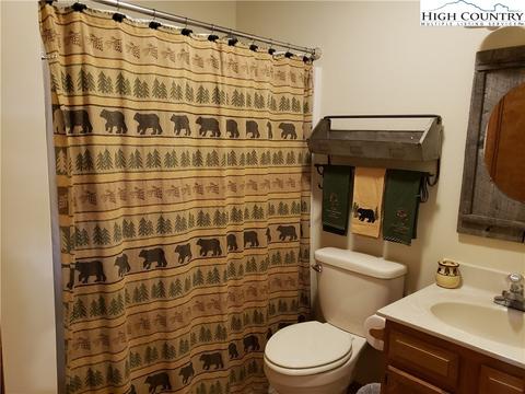 111 Galax Loop, Linville, NC 28646 photo 9