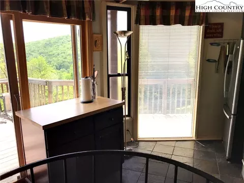 321 Snow Cloud Dr, Seven Devils, NC 28604 photo 12