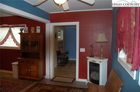 8 Park Loop Loop, Newland, NC 28657 photo 8