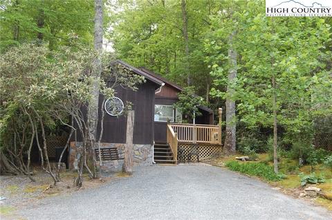 8 Park Loop Loop, Newland, NC 28657 photo 1
