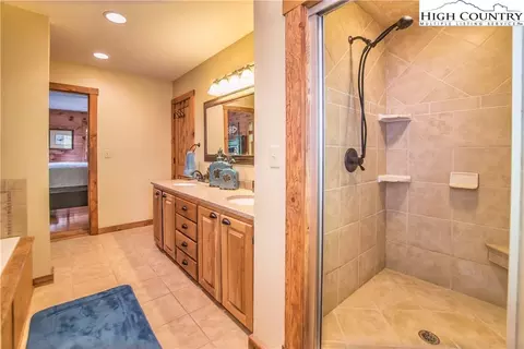 146 Earnest Brown Rd, Boone, NC 28607 photo 9