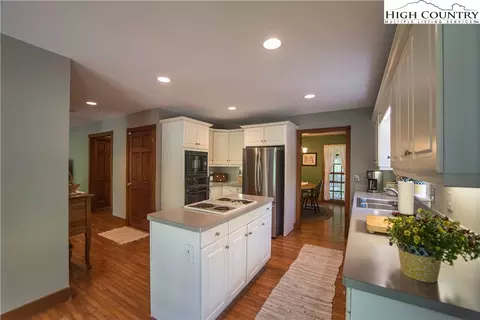 205 Glendale Dr, Boone, NC 28607 photo 12