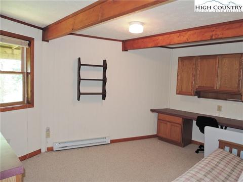 107 Buckeye Ln, Seven Devils, NC 28604 photo 12