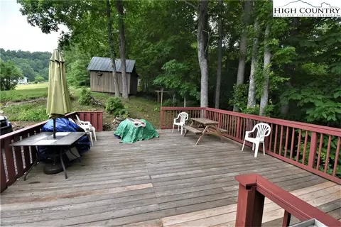 825 Bear Run Rd, Lansing, NC 28643 photo 27