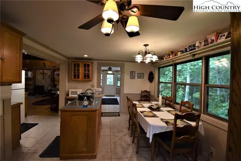 825 Bear Run Rd, Lansing, NC 28643 photo 15