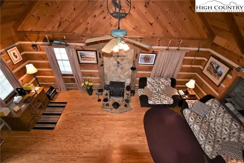 825 Bear Run Rd, Lansing, NC 28643 photo 12