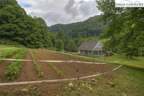 325 Willard Johnson Rd, Vilas, NC 28692 photo 28