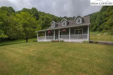 325 Willard Johnson Rd, Vilas, NC 28692 photo 8