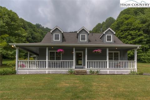 325 Willard Johnson Rd, Vilas, NC 28692 photo 2
