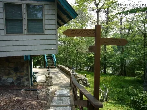 104 Skiway Cir, Beech Mountain, NC 28604 photo 19