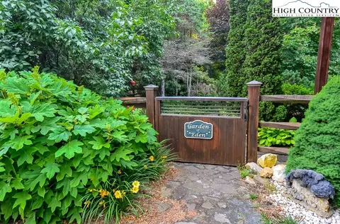 219 Joe Greer Rd, Deep Gap, NC 28618 photo 34