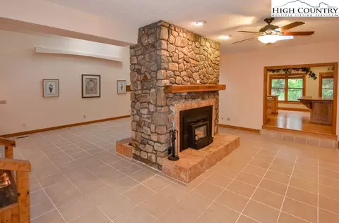 219 Joe Greer Rd, Deep Gap, NC 28618 photo 10