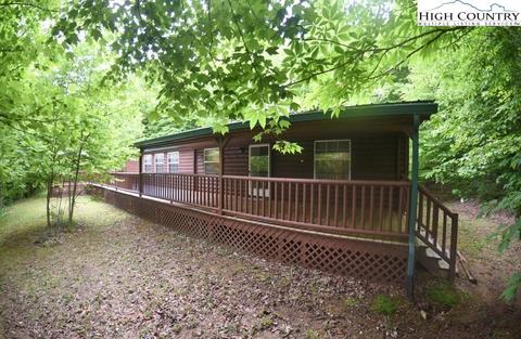2333 Roundabout Rd, Creston, NC 28615 photo 2