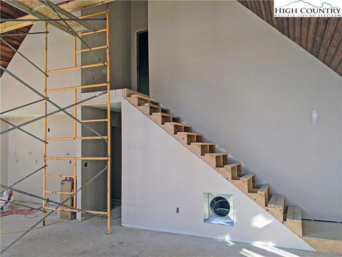 268 Trout Lake Rd, Deep Gap, NC 28618 photo 7