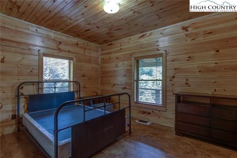 197 Kyles Path, Vilas, NC 28692 photo 16