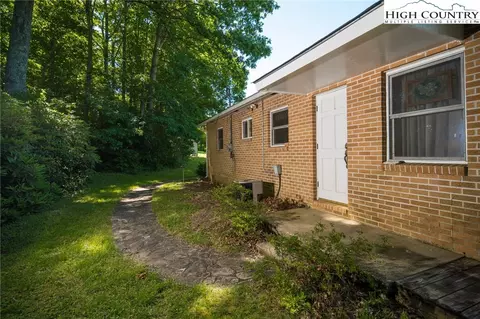 Undisclosed, Spruce Pine, NC 28777 photo 16