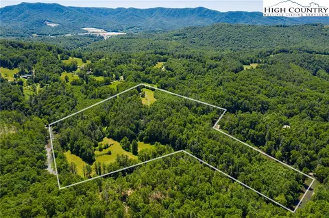 Undisclosed, Spruce Pine, NC 28777 photo 3